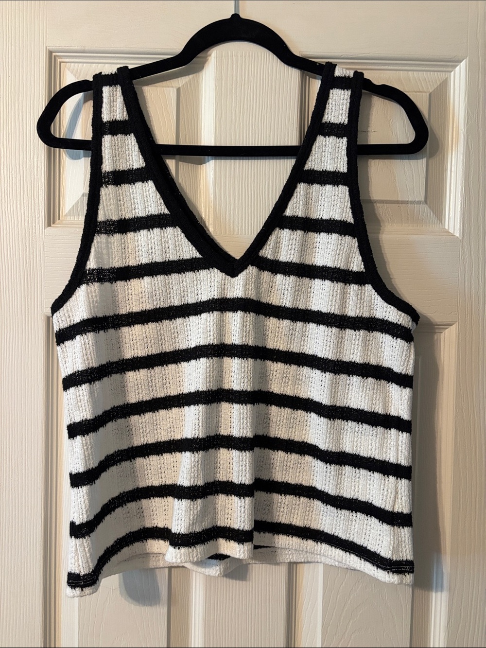 Black & White Striped V-Neck Knit Tank Top